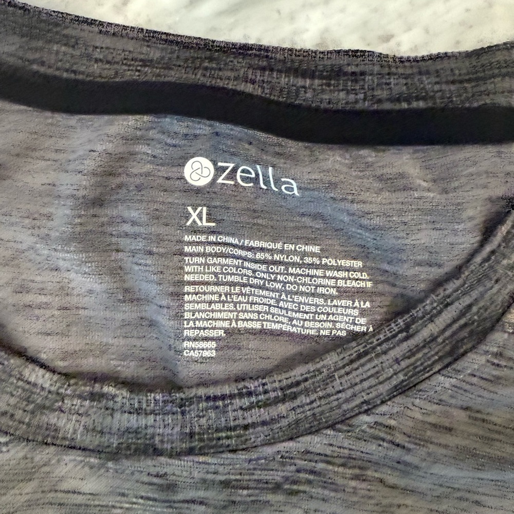 Zella Men’s NWT Heather Gray Athletic Shirt - Picture 4 of 5